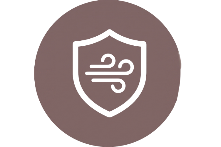 Ein runder, brauner Funktions-Button zeigt in der Mitte ein weißes Schutzschild-Symbol, in dem drei geschwungene Windlinien abgebildet sind.